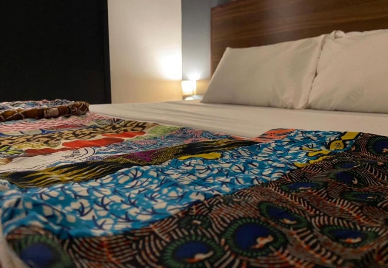 Ahome Guest House & Lounge Lomé Buitenkant foto